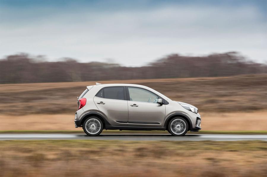  Kia Picanto X-Line S (JA) 2018 года  (UK) (фото 16 из 25)